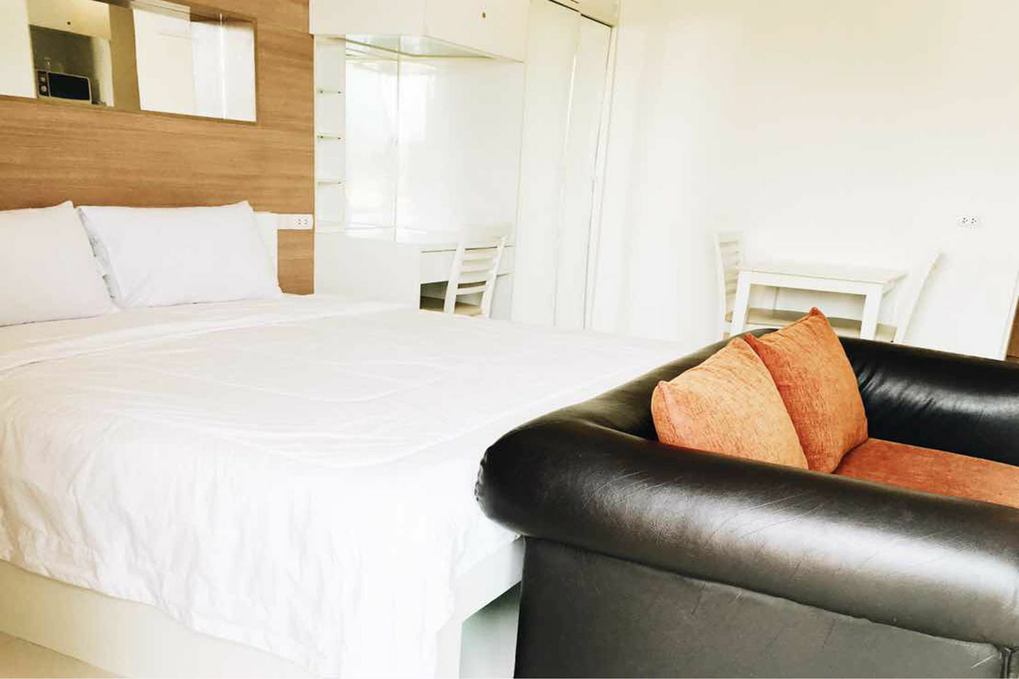 The Seacraze Hua-Hin By Montri C. Appartement HHQ Buitenkant foto